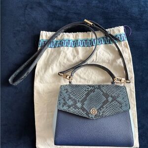 Tory Burch Robinson Crossbody Bag